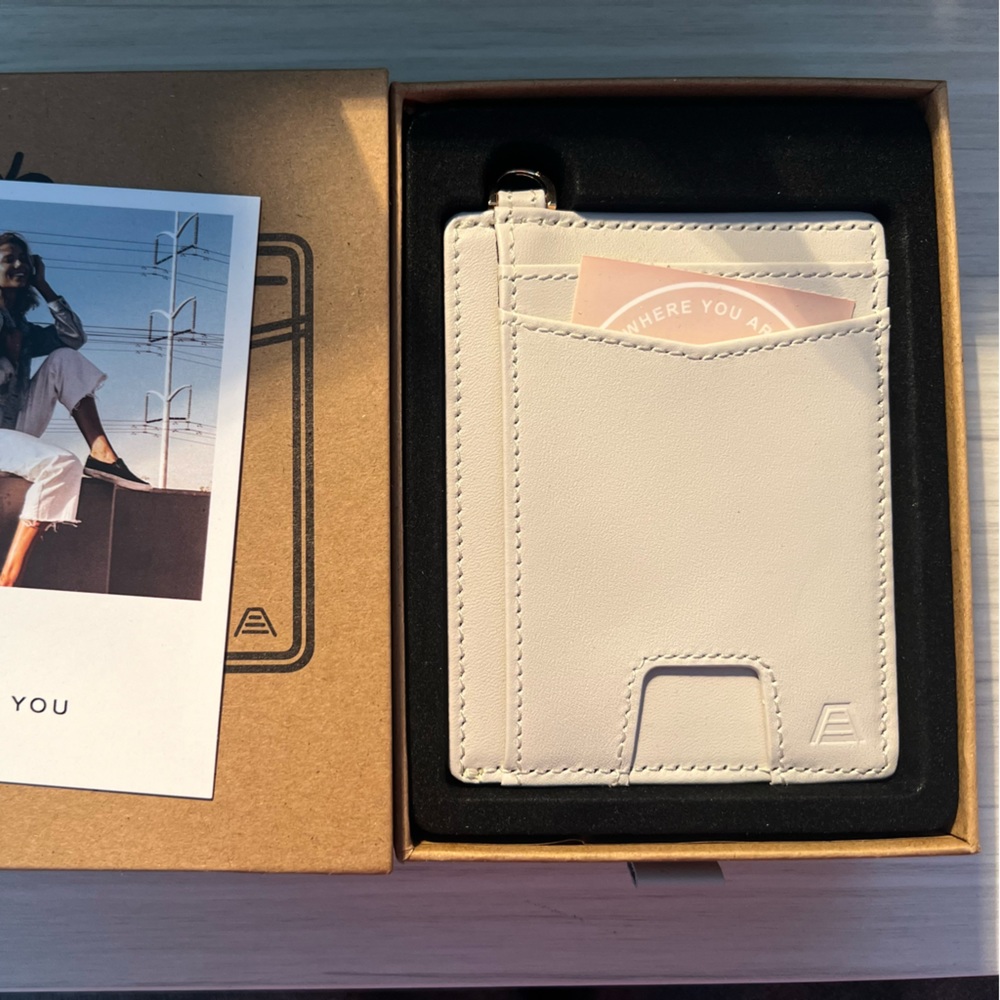 - New Andar The Denner Wallet DUNE